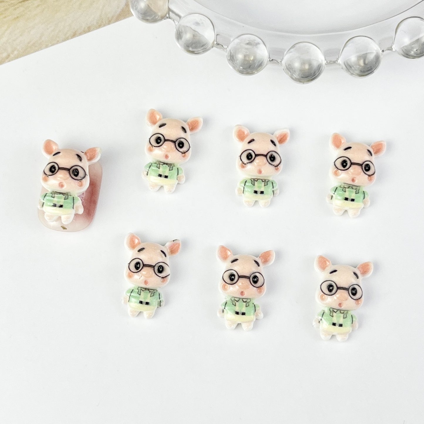 Pig Doctor Cartoon Ornament Three-dimensional Wear Glasses Nail Care Nail Art