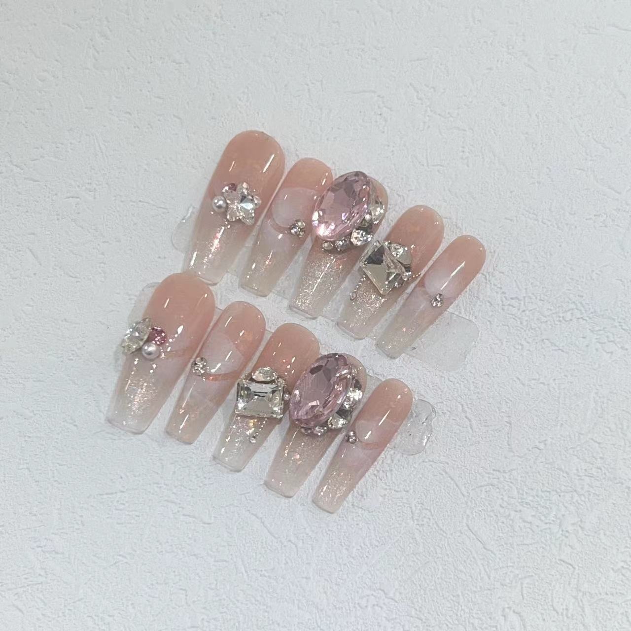 Collection Wear Autocollants pour faux ongles faits à la main