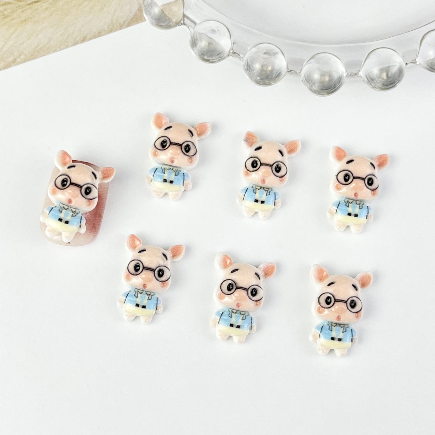 Pig Doctor Cartoon Ornament Three-dimensional Wear Glasses Nail Care Nail Art