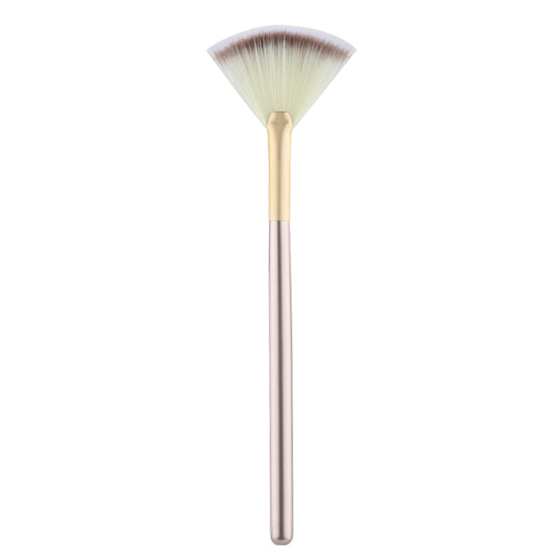 Fan-shaped Highlight Brush Even Soft Cosmetic Makeup Brushes Accessories