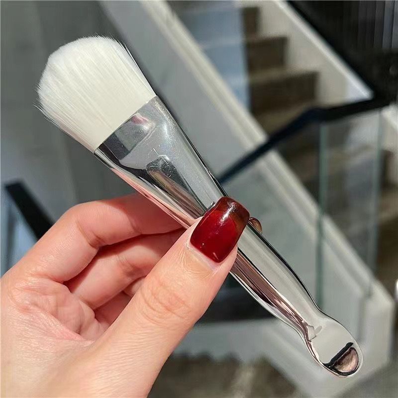 With Scoop Electroplating Facial Treatment Brush Makeup Accessories