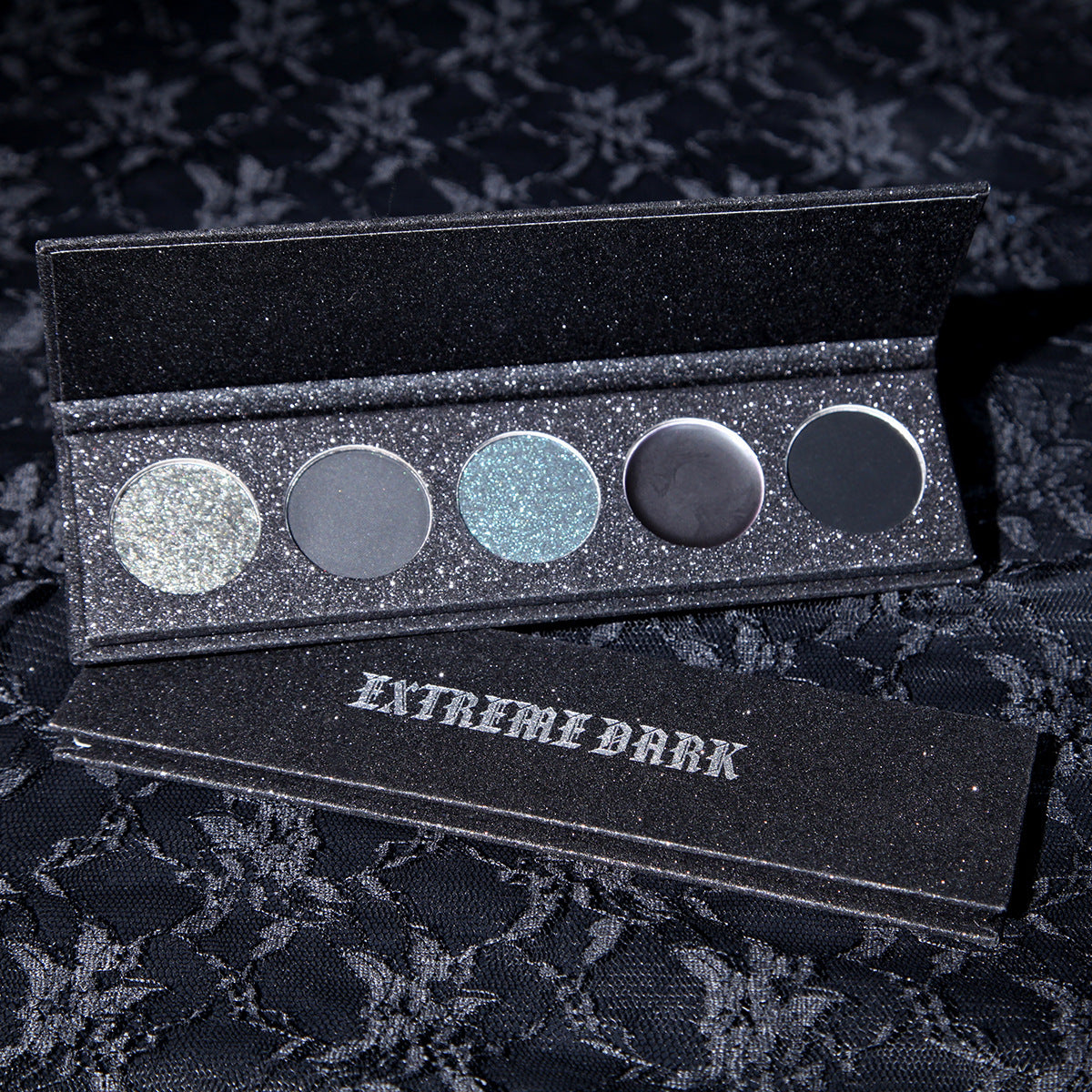 Shadow Plate Colors Extremely Dark Long Eyeshadow