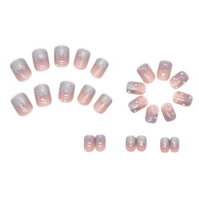 Nail art violet clignotant avec camélia transparent Summer Ice