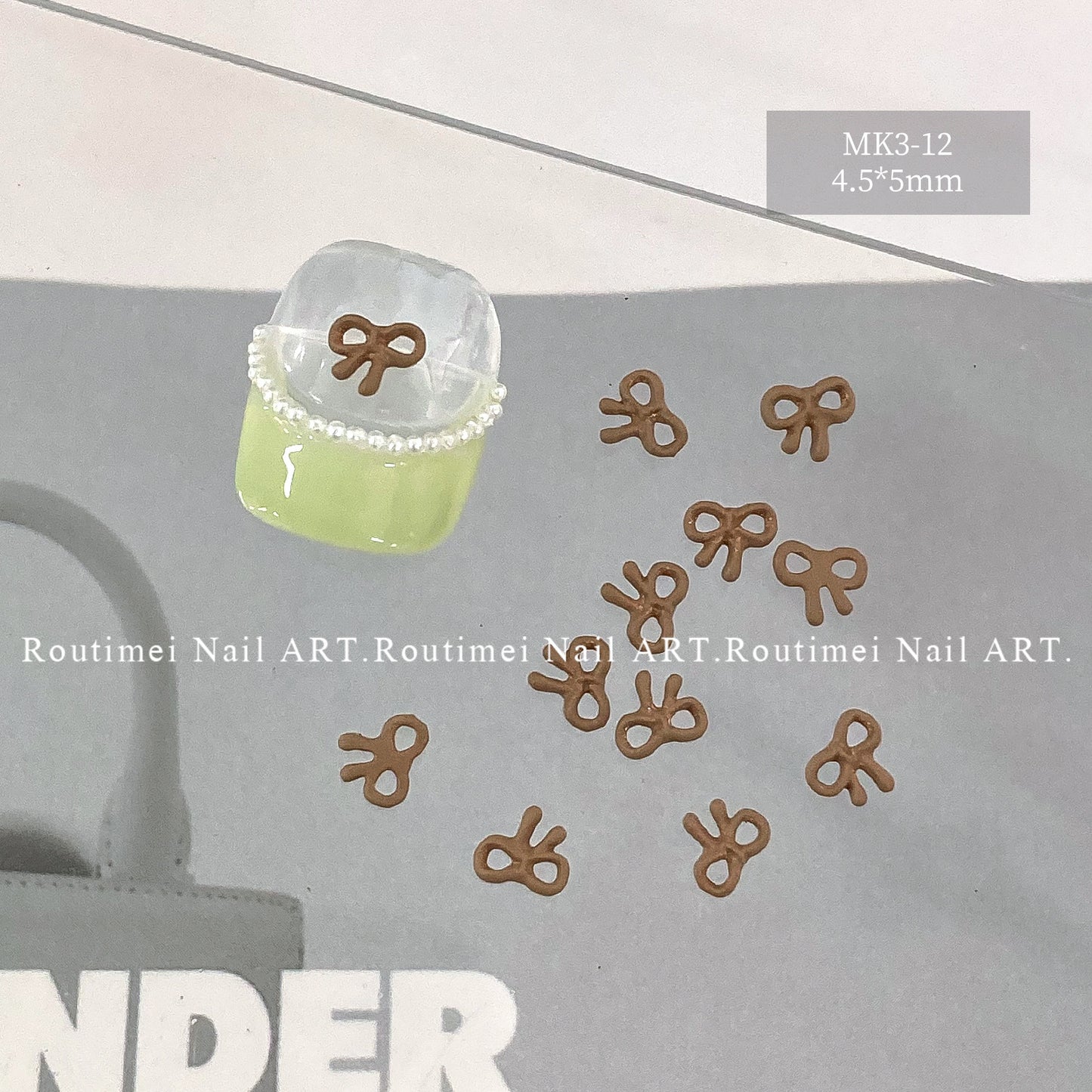 Ornement Nœud avec cristal brillant Bronzage Soins des ongles de haute qualité Nail Art