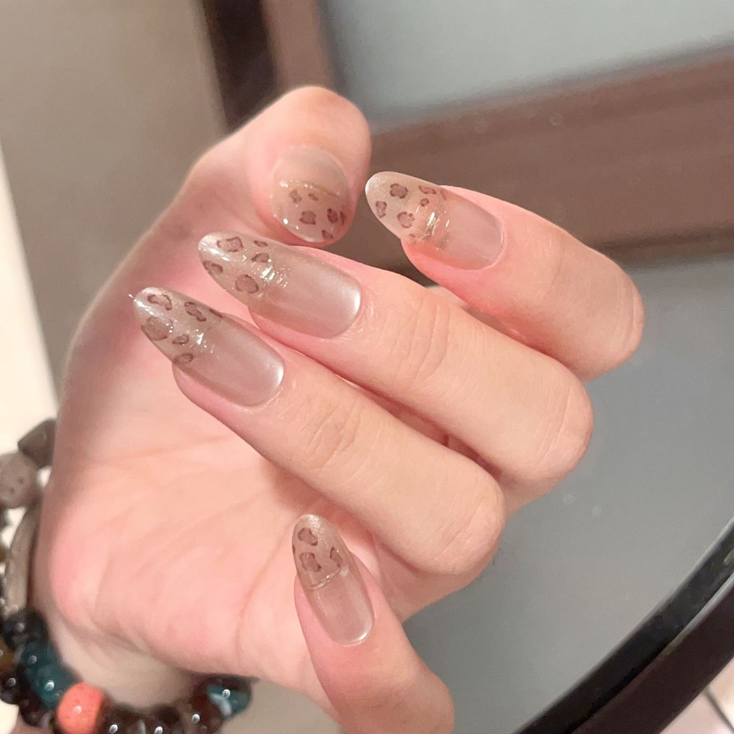 Faux ongles imprimé léopard français Nail Art national