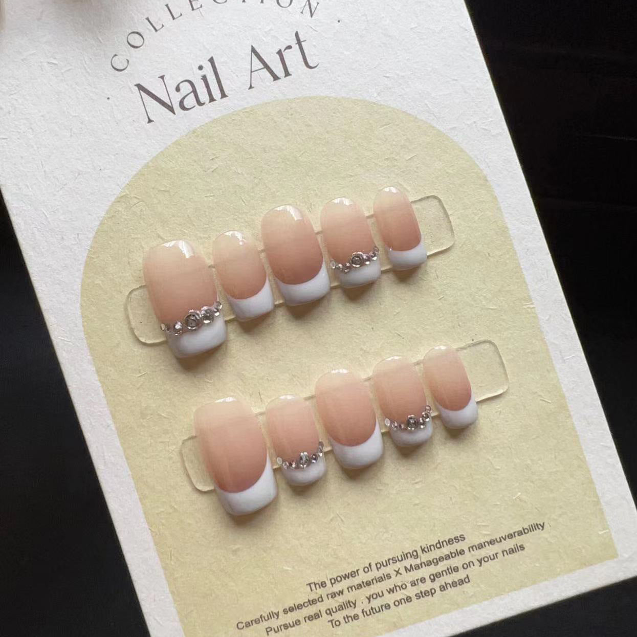 Collection Wear Autocollants pour faux ongles faits à la main