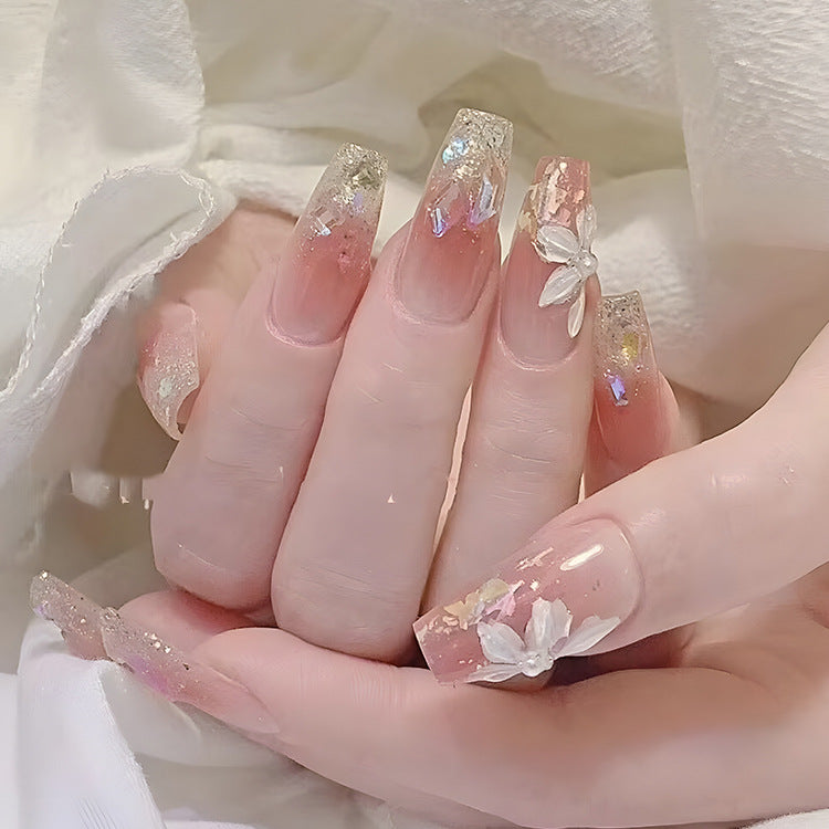 Pièce de beauté longue et faite à la main en forme de papillon pour nail art