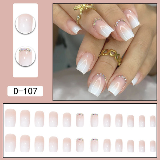 Faux ongles en forme de tête carrée