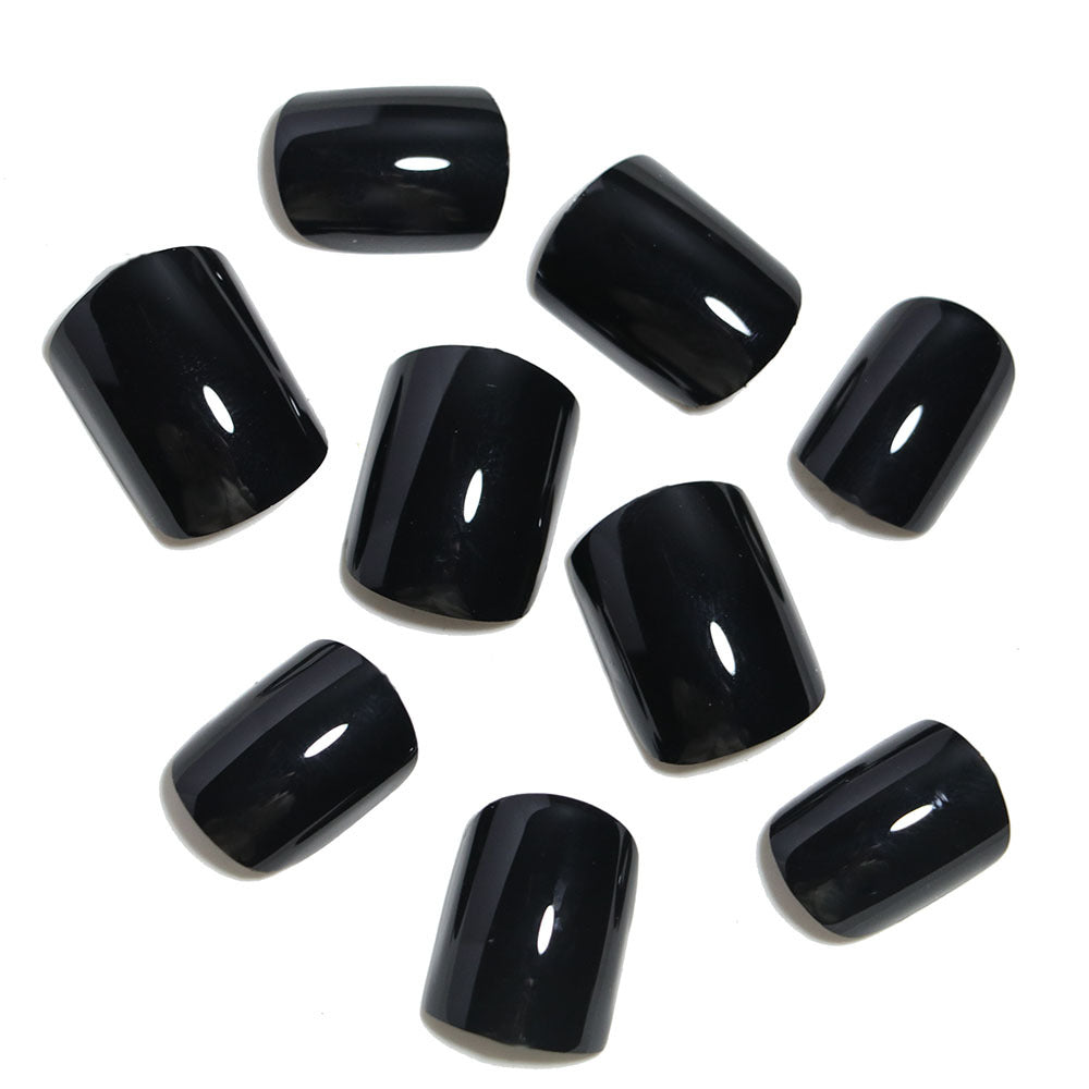 Autocollants pour faux ongles courts et noirs