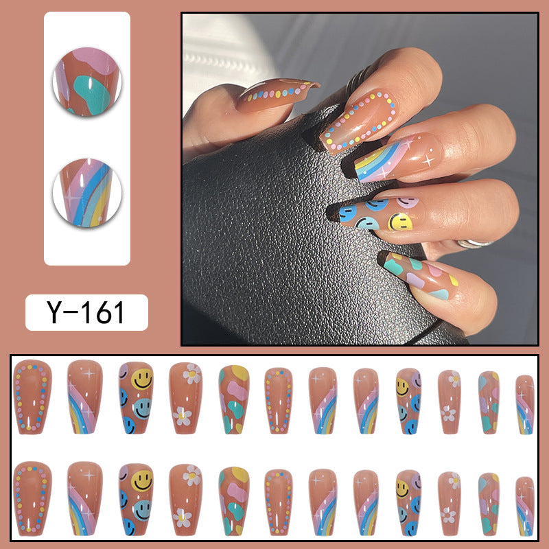 Faux ongles courts Wear Armor Nail Art